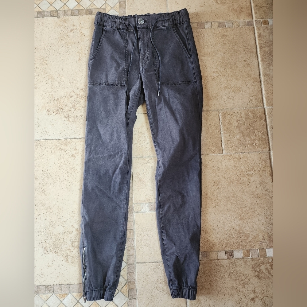 American Eagle Gray Jogger Pants